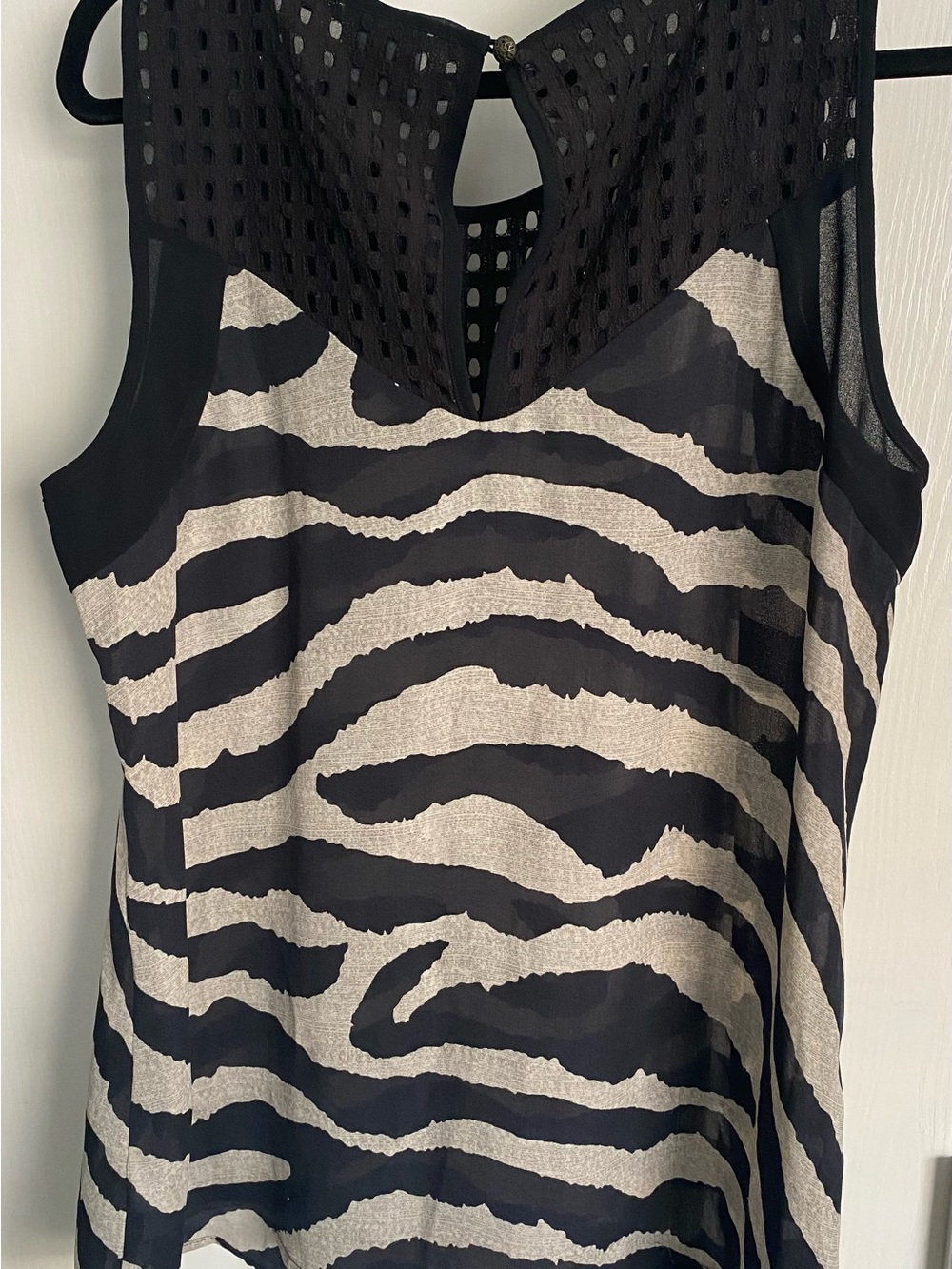 Cabi Tivoli Zebra Print Mesh Accent Sleeveless Blouse Medium 5046